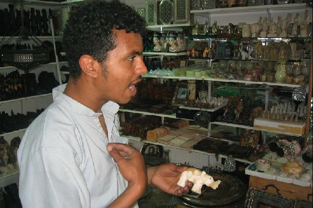 сувенирная лавка.jpg