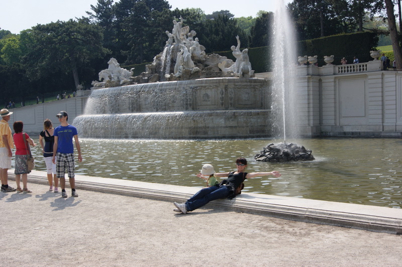 фонтан в Шенбрунне.jpg