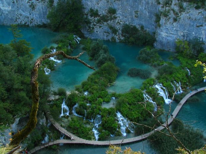 plitvickieozera.jpg plitvickieozera.jpg