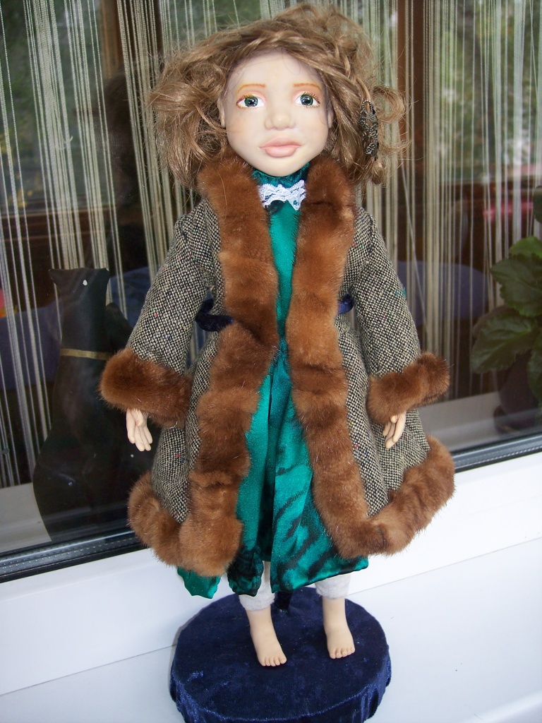 классическая кукла.jpg