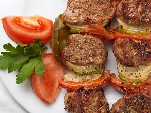 Как подавать шашлык