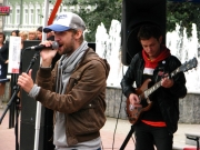 PkB9eCwAV-g