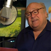 Дэнни Де Вито озвучил мультфильм на русском