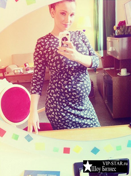 Ведущая Анфиса Чехова.jpeg