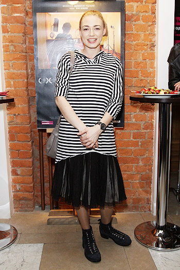 Оксана Акиньшина.jpg