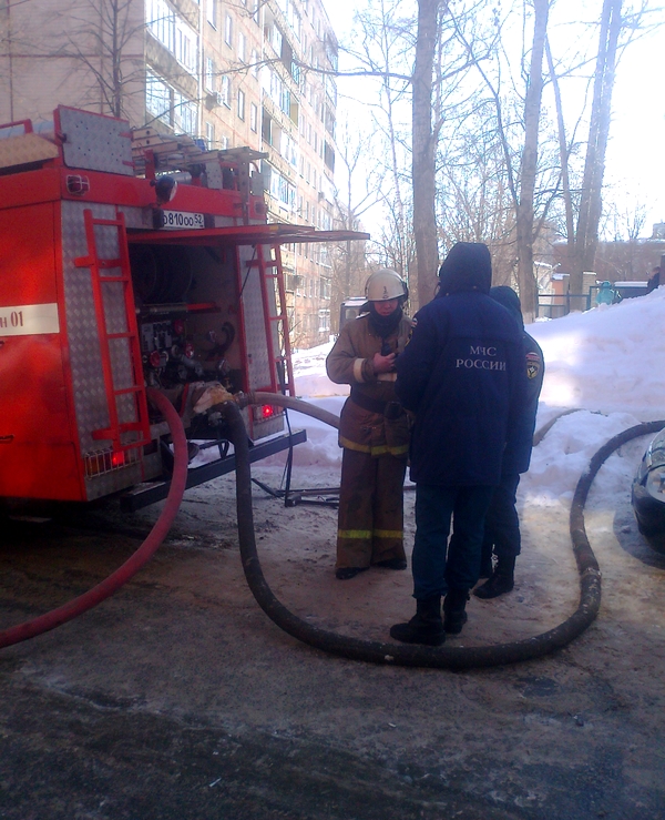 По состоянию на 11-30 все работники выведены из здания - эвакуировано 28 человек.jpg