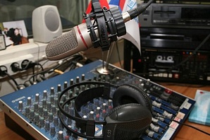 На радиостанциях ввели возрастное ограничение