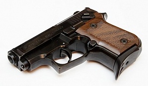 На АЗС в Нижнем Новгороде мужчина расстрелял из «травматики» заправщика