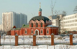 На северо-востоке столицы загорелся православный храм Сергия Радонежского