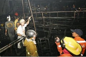 В Таиланде ночной клуб сгорел от удара молнией