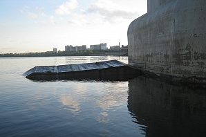 Ремонт метромоста. Очередное происшествие