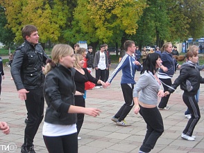 Нижегородцам предложат сделать зарядку на остановках