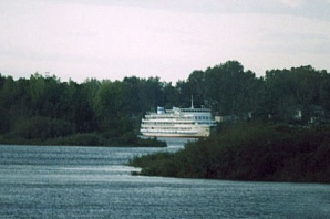 На корабле в Нижнем Новгороде прогремел взрыв