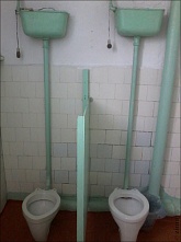 В Тверской области в школьном туалете покончила с собой ученица девятого класса