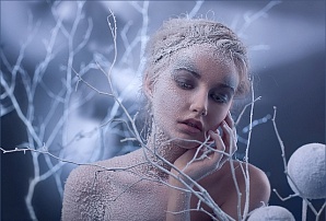 Смотри на меня.