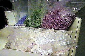 В желудке у наркодилера разгерметизировался контейнер с наркотиком