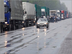 На федеральной трассе в России обнаружены бомбы